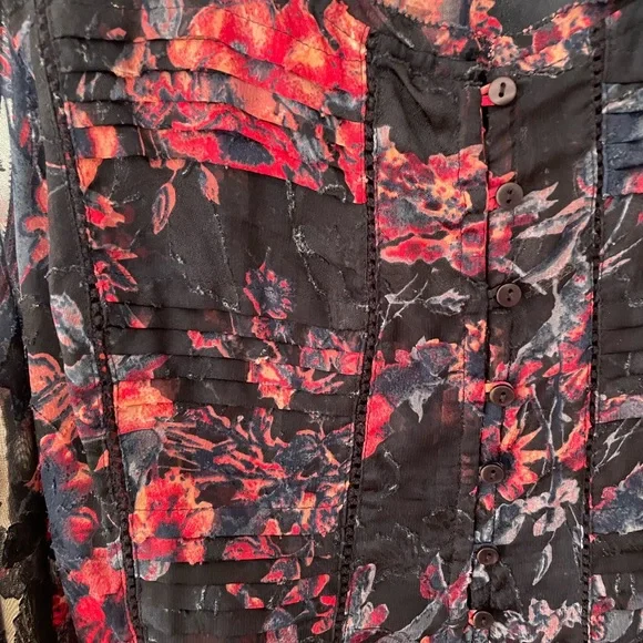 Lucky Brand sleeveless blouse - sheer size 2X - Picture 3 of 4